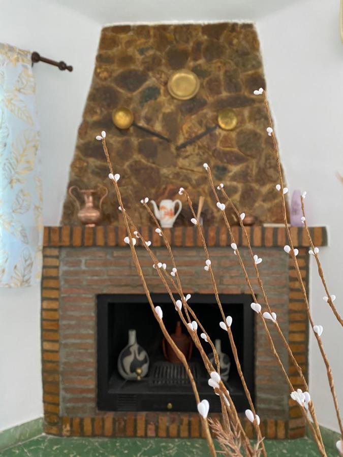 Casita Rural La Rosa De La Huerta Con Chimenea Interior Lägenhet Monachil Exteriör bild